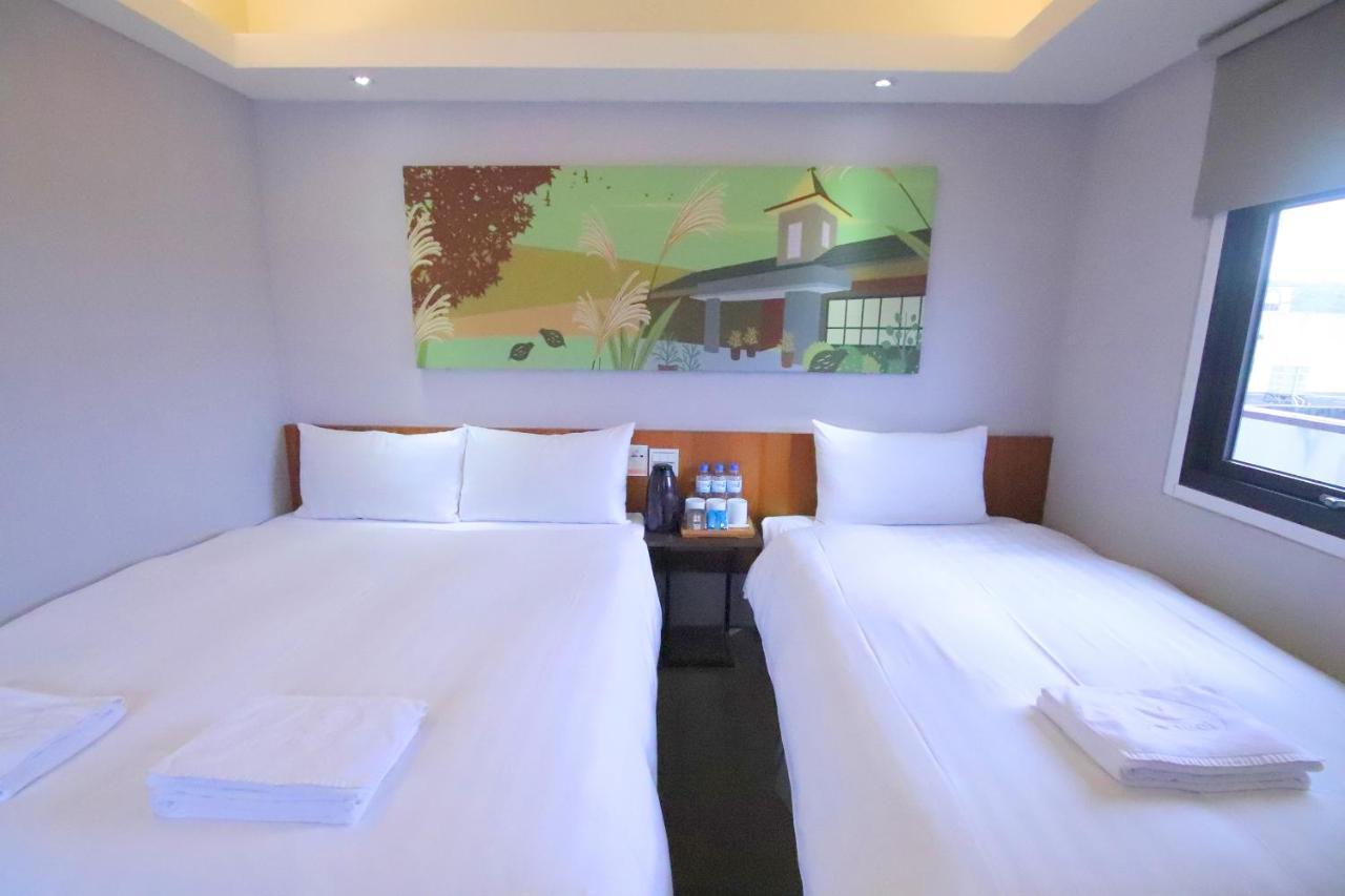 Meci Hotel Hualien City Exterior photo