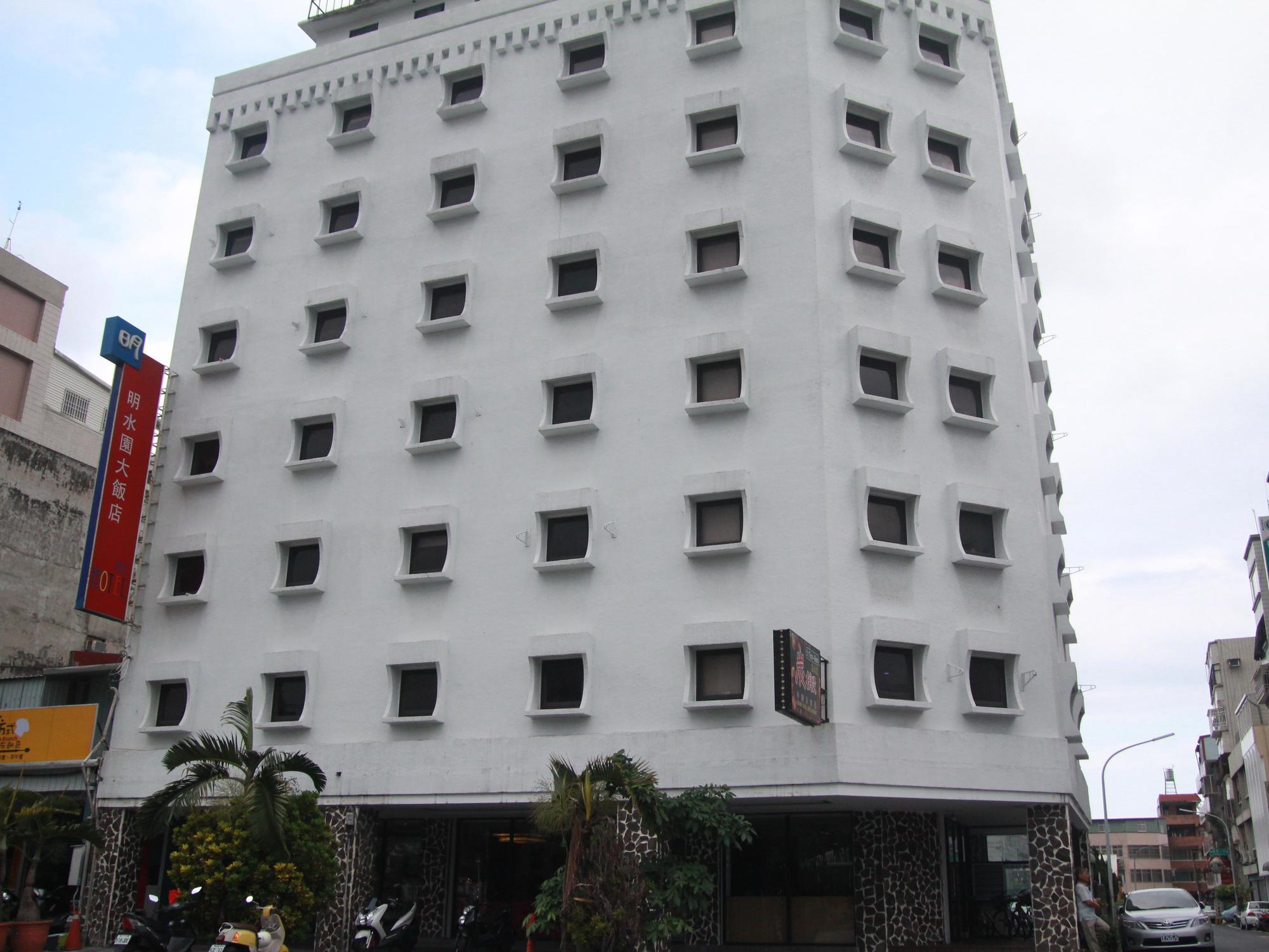 Meci Hotel Hualien City Exterior photo